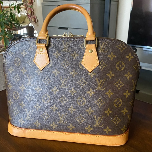 Monogram Alma PM